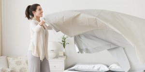 Почему нужно менять постельное белье?