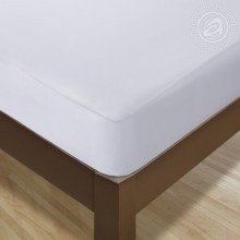 Простыня 200х200 непромокаемая на резинке «Трикотаж»