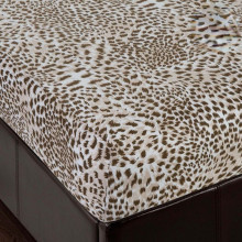 Простыня 160х200 на резинке трикотажная Леопард